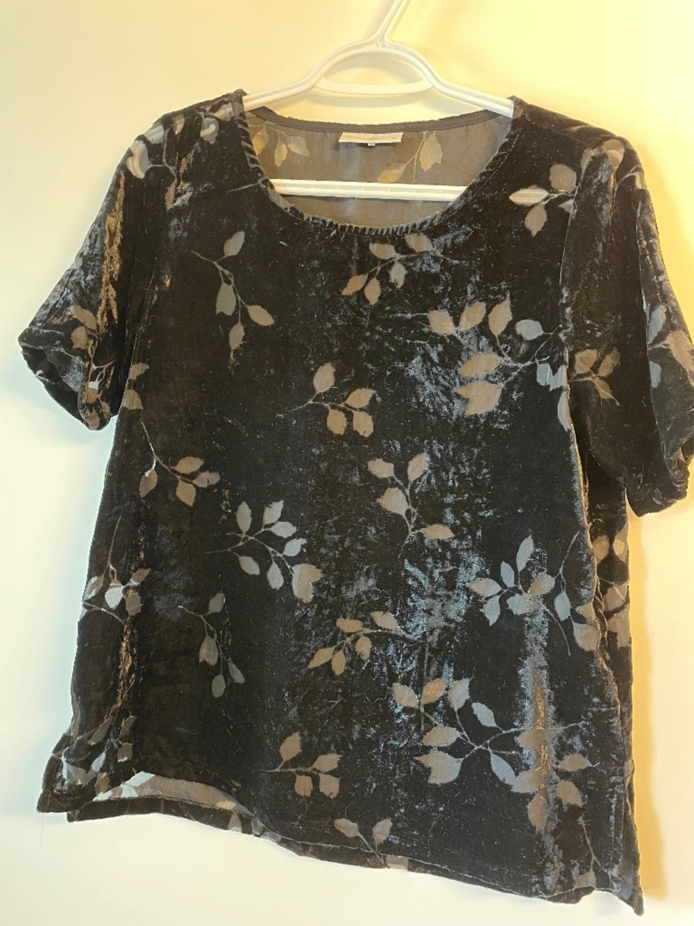 Minimum Black Velvet Tee with Sheer Floral Leaf Pattern